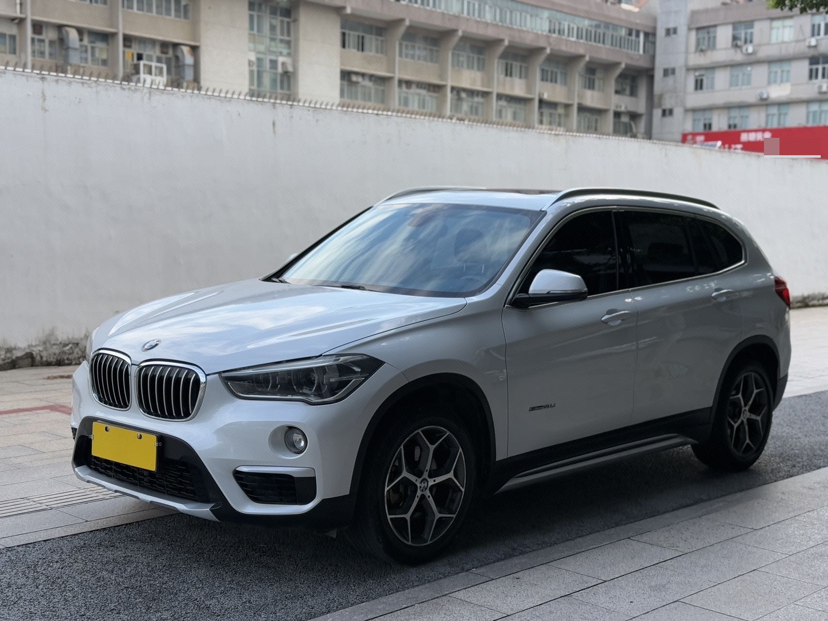 2017 car image 