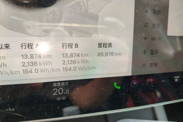 Tesla Model Y 2022 car image #14
