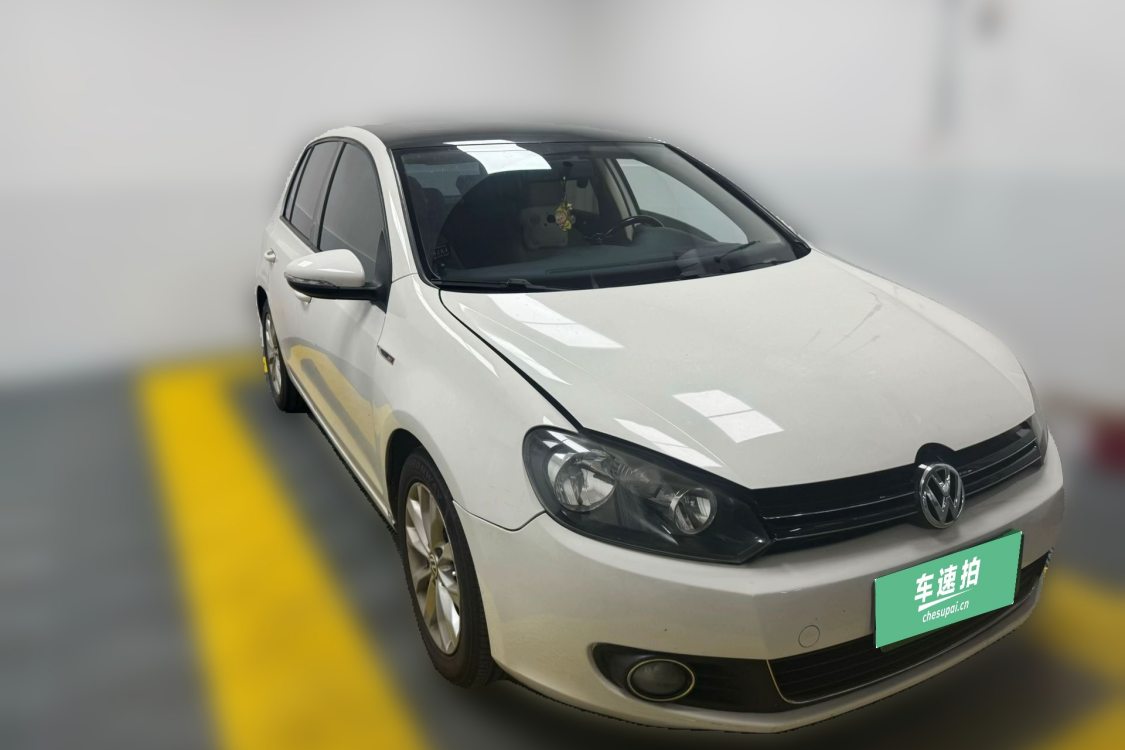 Volkswagen Golf 2012 immagine di auto #2