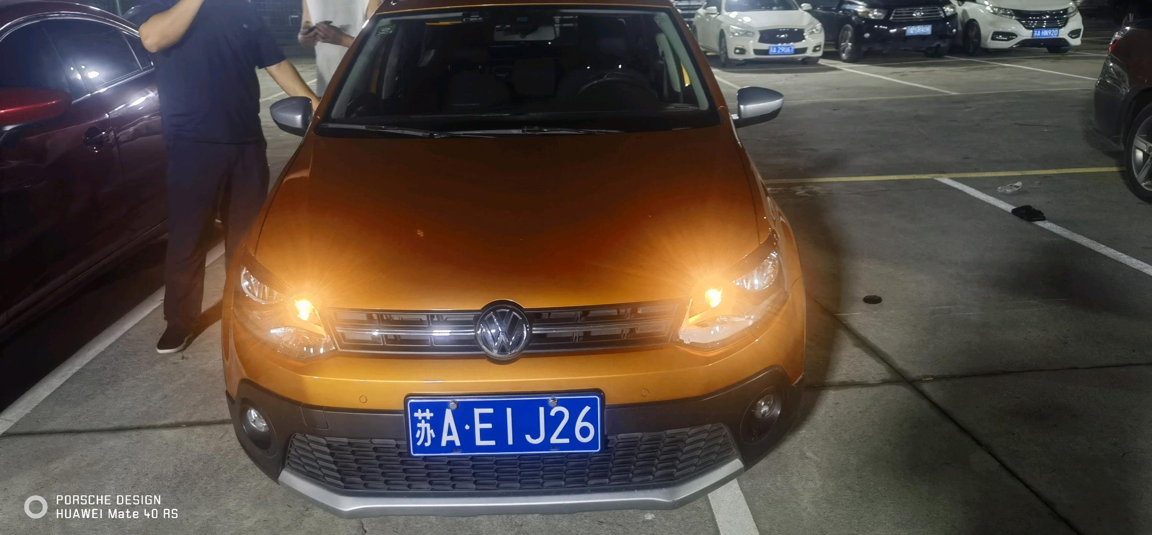 Volkswagen Polo 2014 Volkswagen Polo 2014 car image