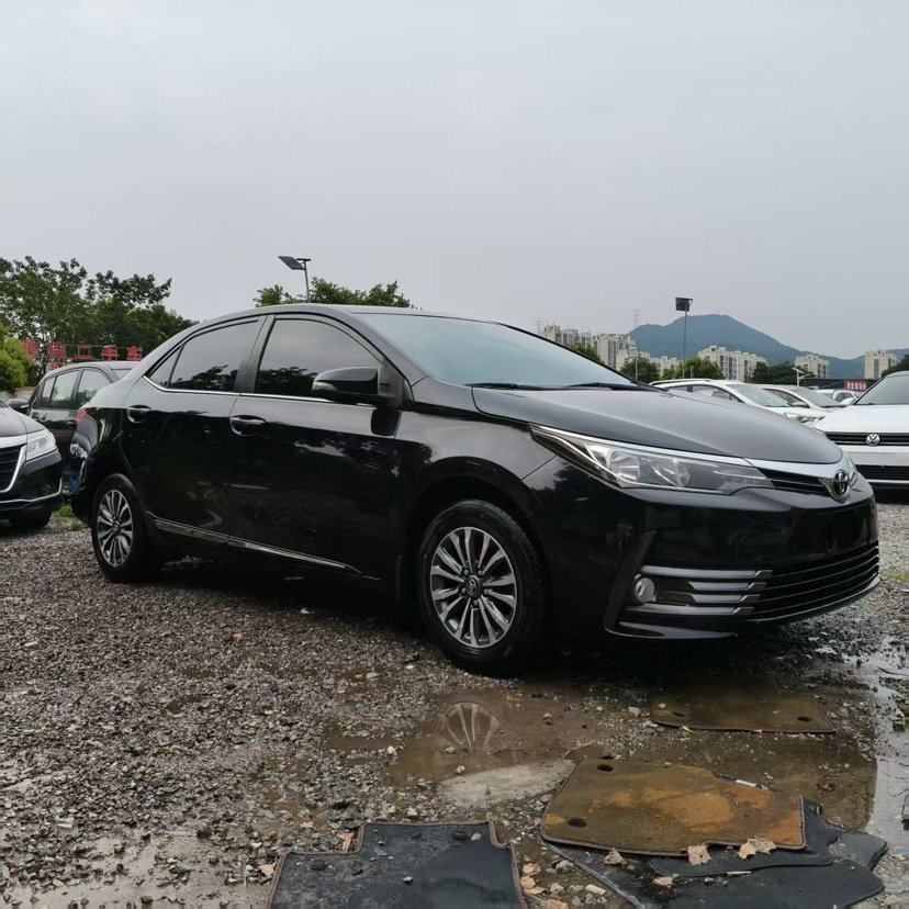 Toyota Corolla 2017 car image 
