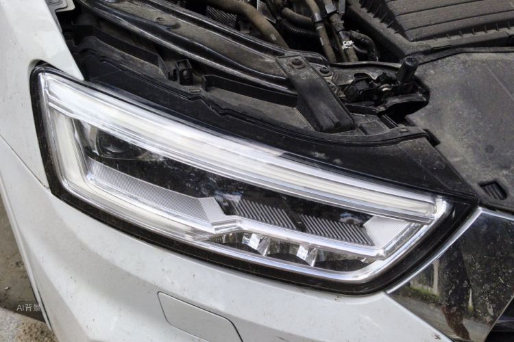 Audi Q3 2019 #8 Audi Q3 2019 car image #8