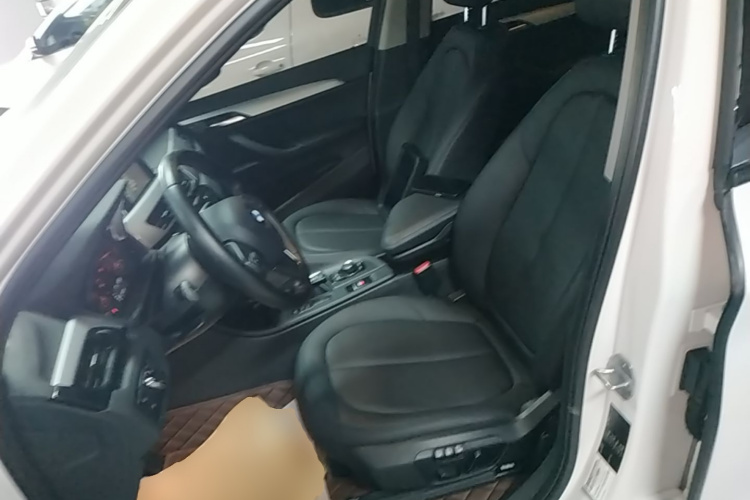 BMW X1 2017 #15 BMW X1 2017 car image #15