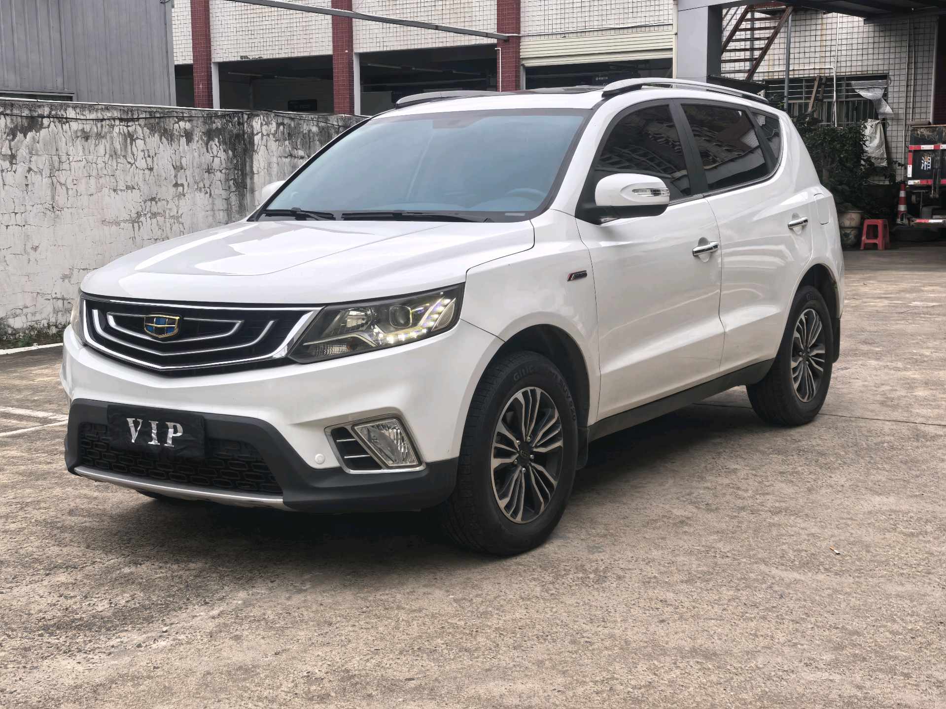 GEELY Vision X6 2017 car image 