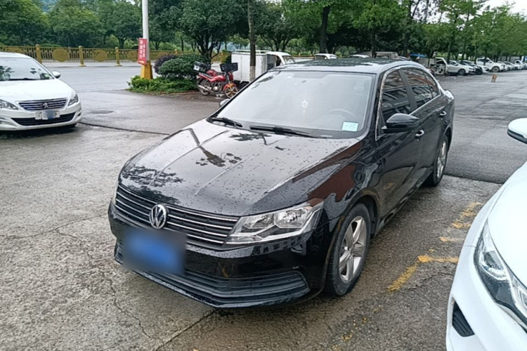 Volkswagen Lavida 2017 car image #2