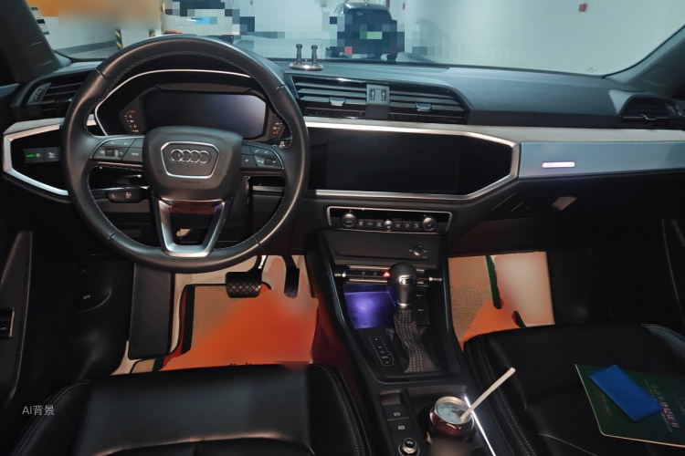 Audi Q3 2024 car image #11