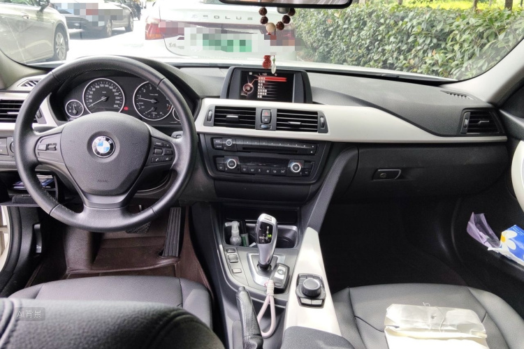 BMW 3 Series 2015 #11 BMW 3 Series 2015 car image #11