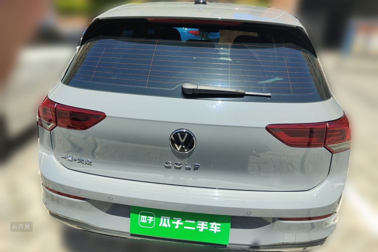 Volkswagen Golf 2022 car image #6