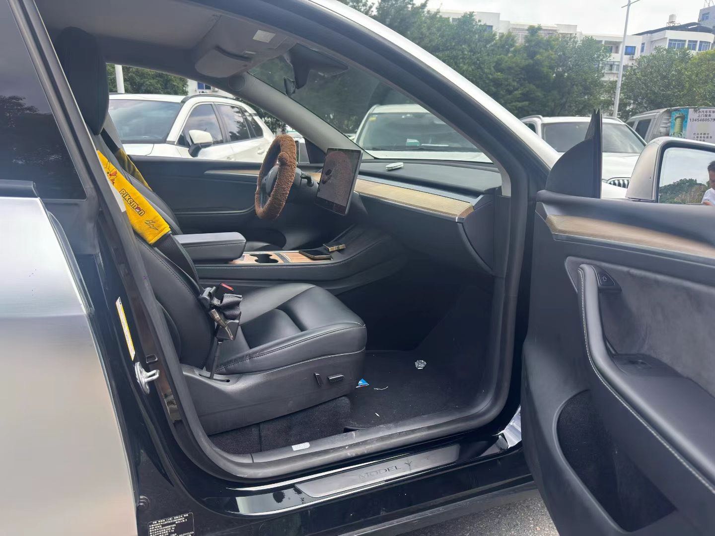 Tesla Model Y 2021 #8 Tesla Model Y 2021 car image #8