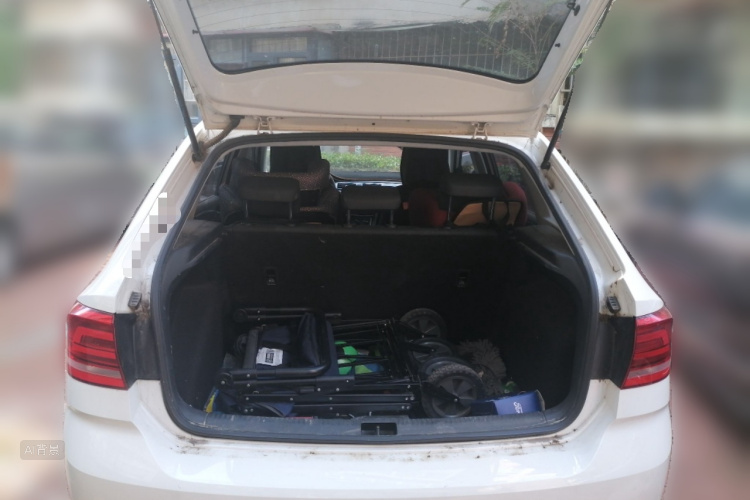 Volkswagen Santana 2018 car image #21