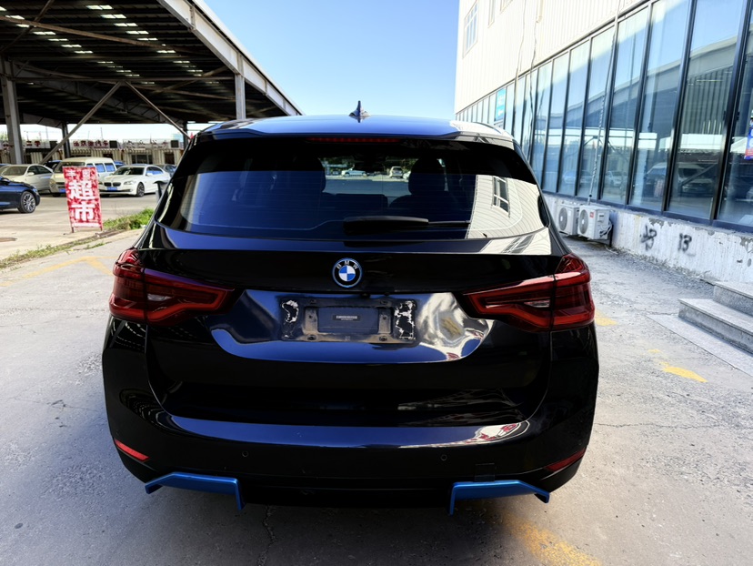 BMW iX3 2021 #5 BMW iX3 2021 car image #5