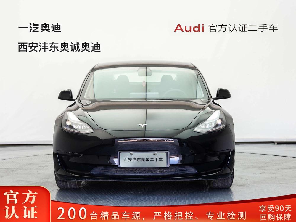Tesla Model 3 2023 car image #2