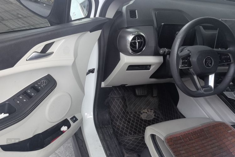 BYD Yuan Pro 2022 #18 BYD Yuan Pro 2022 car image #18