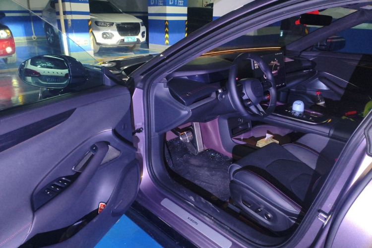 MI SU7 2024 car image #13