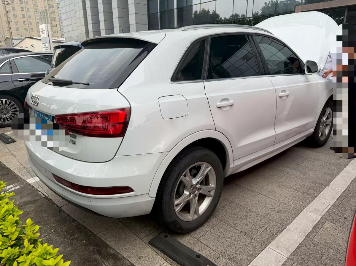 Audi Q3 2018 #5 Audi Q3 2018 изображение автомобиля #5