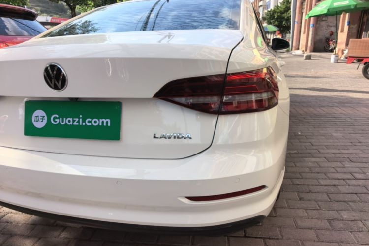 Volkswagen Lavida 2021 car image #8