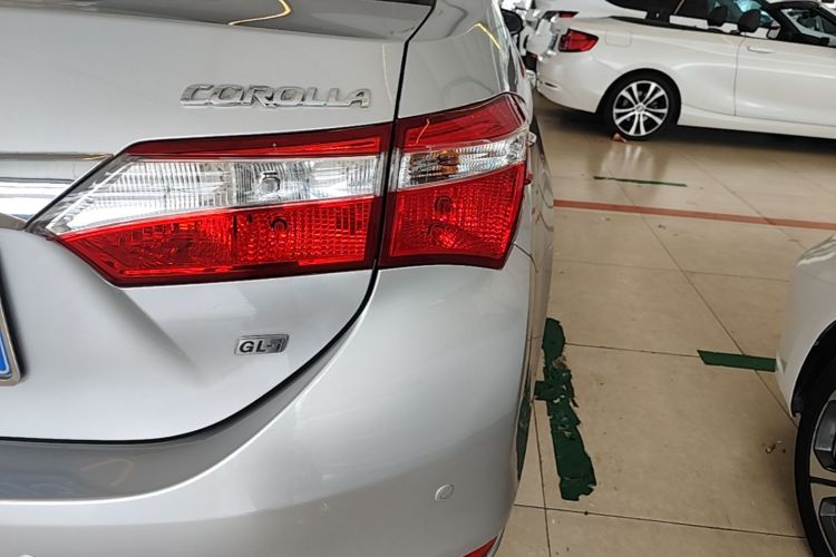 Toyota Corolla 2015 car image #8