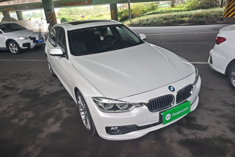 BMW 3 Series 2019 #4 BMW 3 Series 2019 car image #4