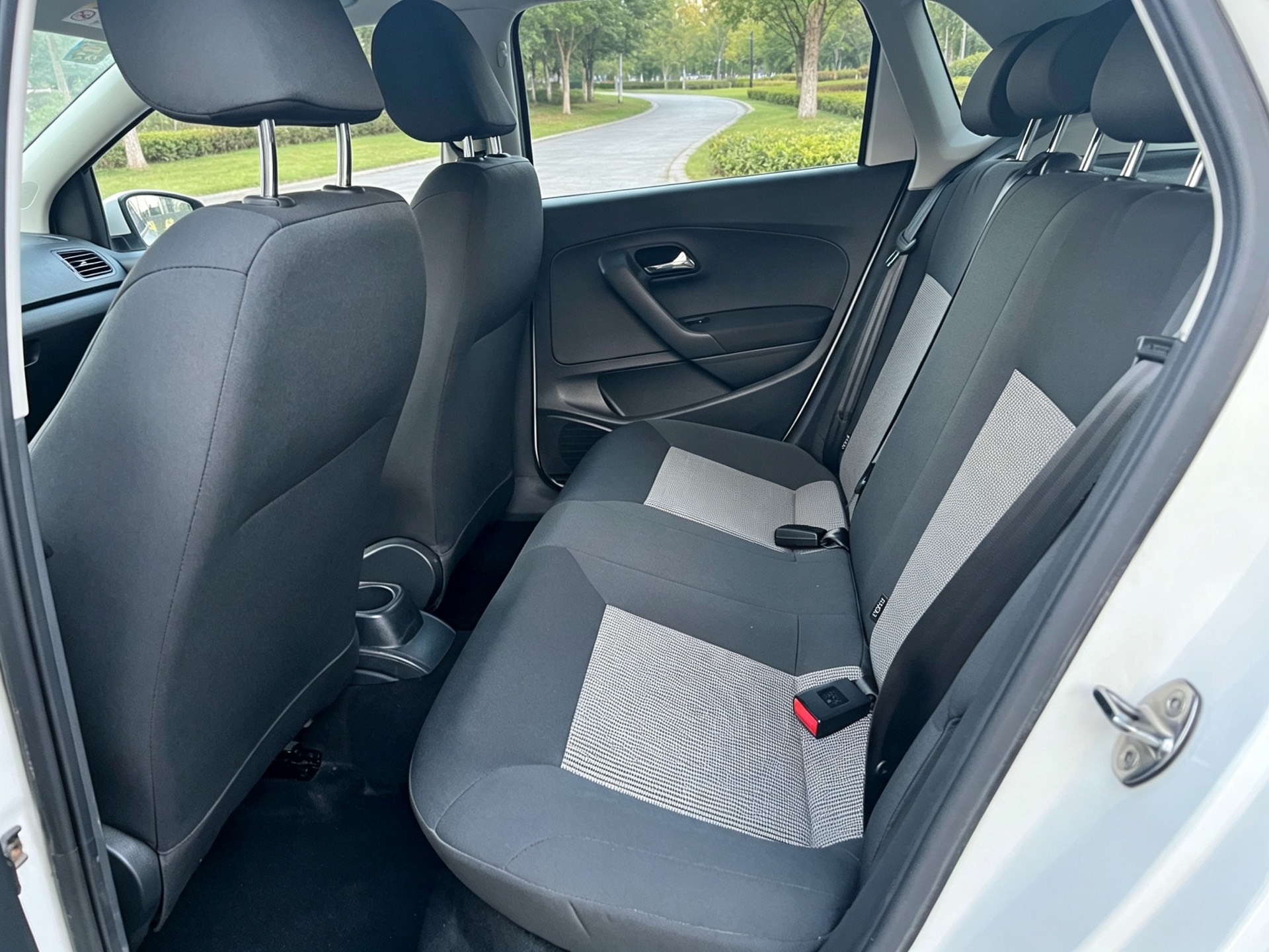 Volkswagen Polo 2019 #6 Volkswagen Polo 2019 car image #6