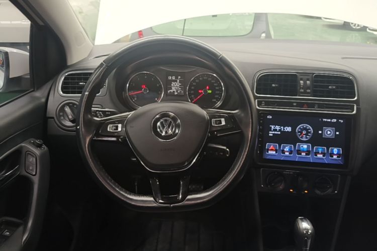 Volkswagen Polo 2018 #11 Volkswagen Polo 2018 car image #11