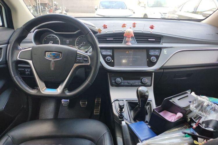 GEELY Emgrand GS 2016 car image #7