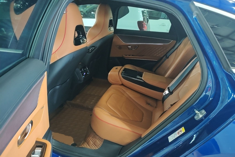 BYD Han 2022 car image #17
