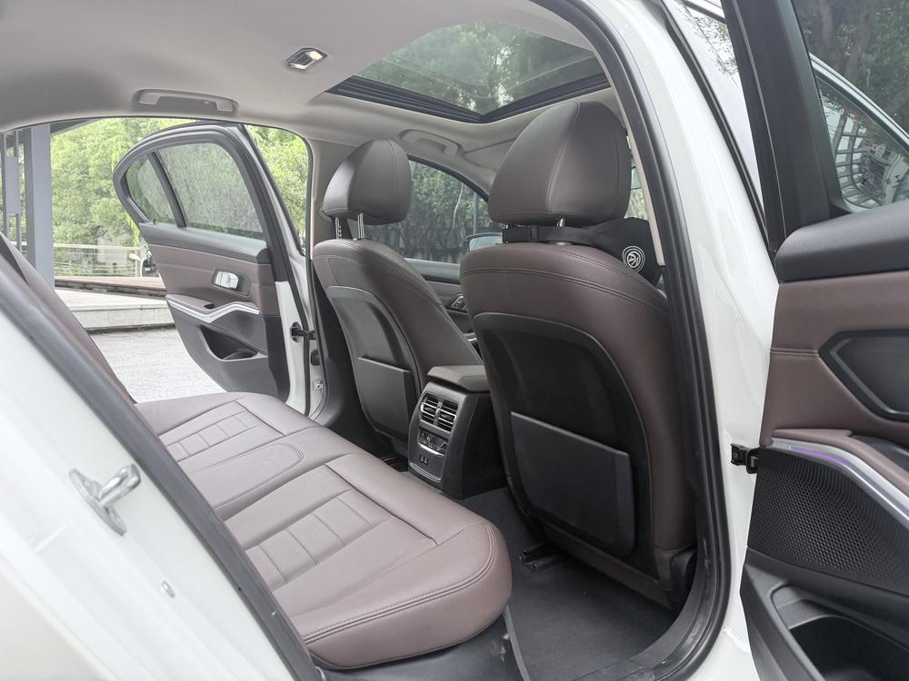 BMW 3 Series 2019 #9 BMW 3 Series 2019 immagine di auto #9