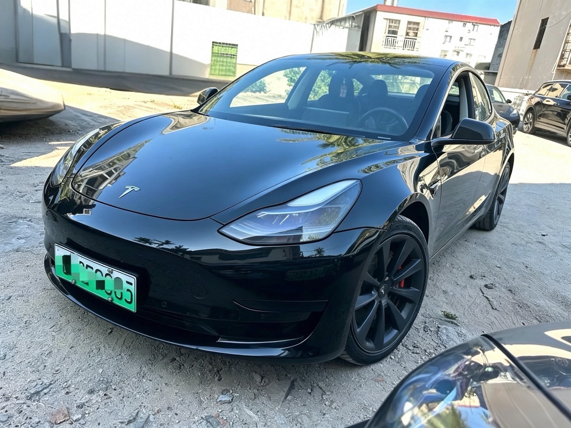 Tesla Model 3 2022 car image 