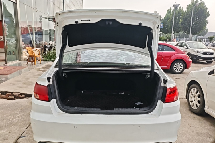 GEELY Emgrand GL 2017 car image #19