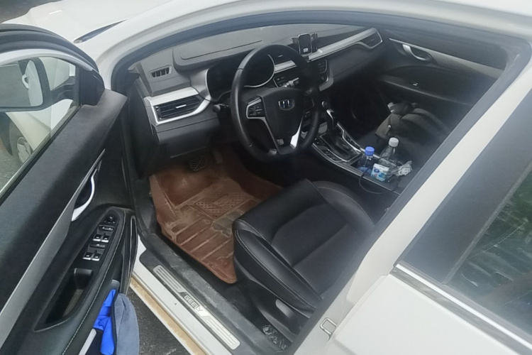 GEELY Emgrand 2018 #18 GEELY Emgrand 2018 car image #18