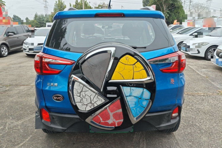 BYD Yuan 2017 #6 BYD Yuan 2017 car image #6