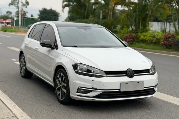 Volkswagen Golf 2020 #8 Volkswagen Golf 2020 car image #8