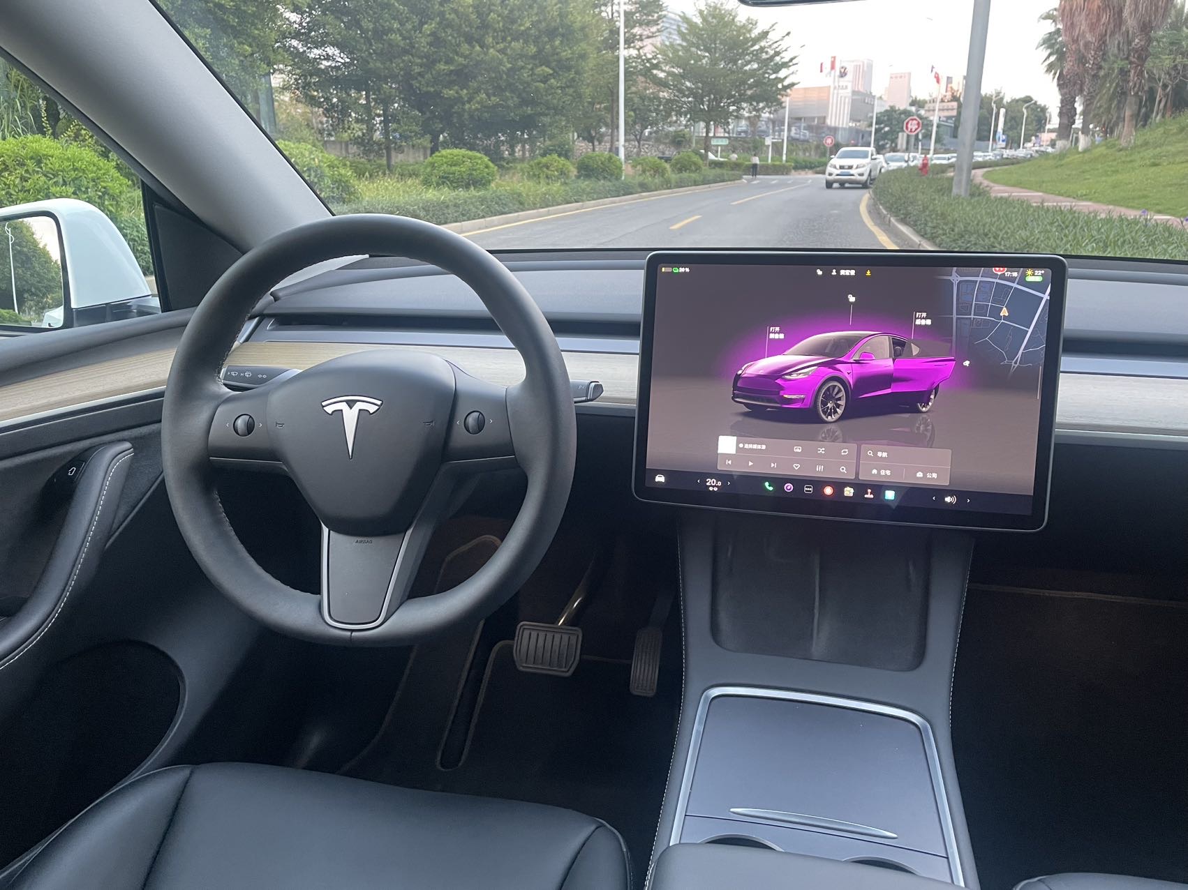 Tesla Model Y 2023 #9 Tesla Model Y 2023 car image #9