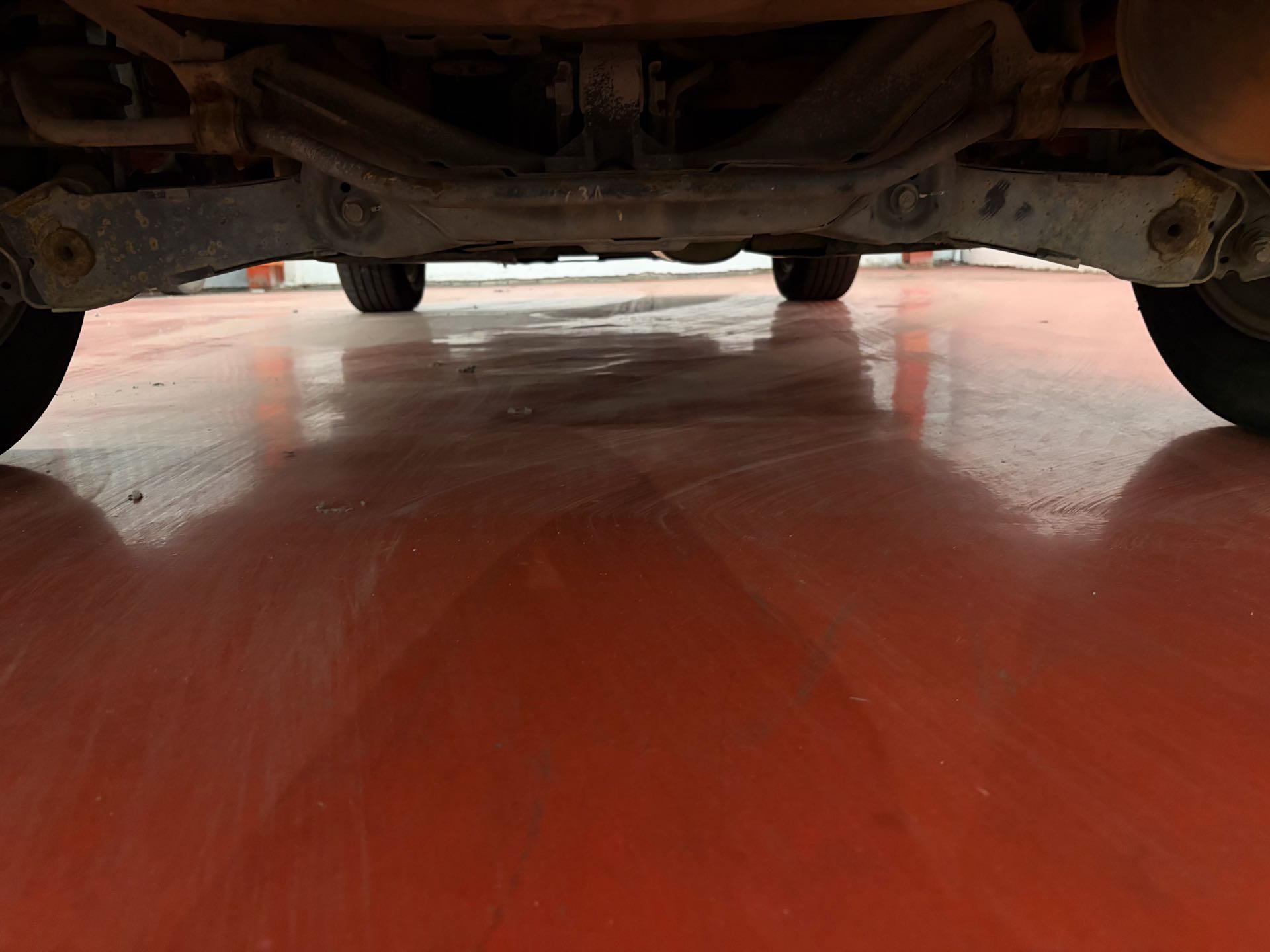 2010 car image #2