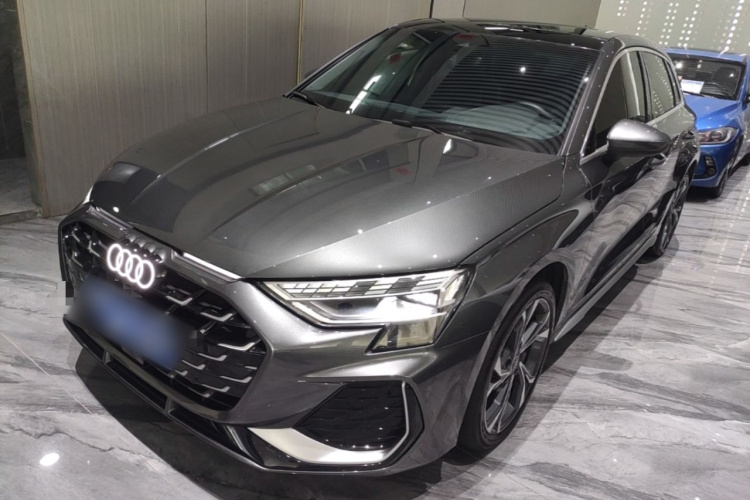 Audi A3 2025 car image #2