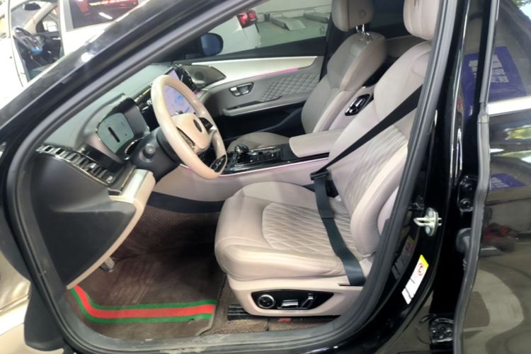 BYD Han 2024 car image #15
