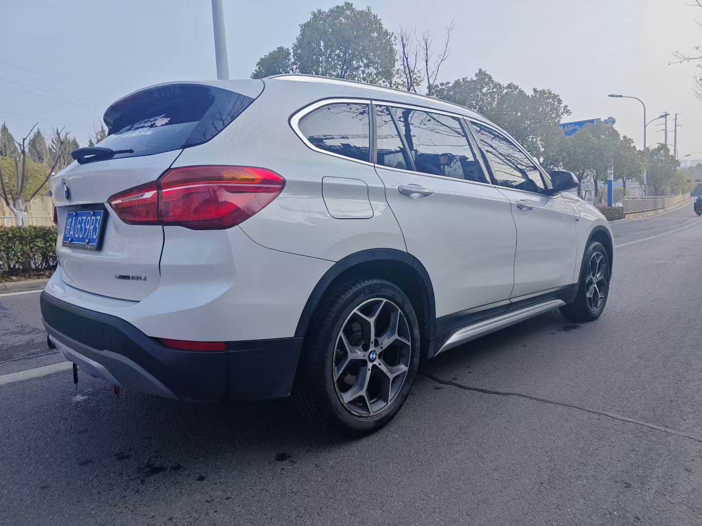 2018 car image #6