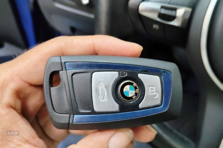 BMW 3 Series 2019 #10 BMW 3 Series 2019 car image #10