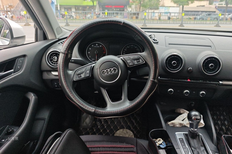 Audi A3 2017 car image #12