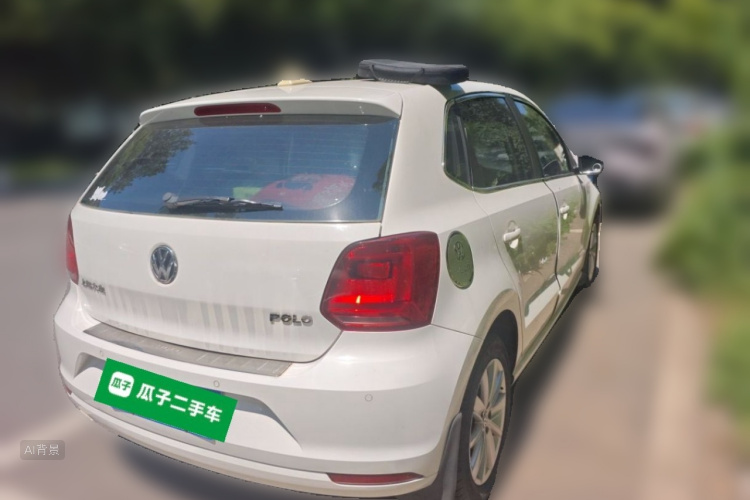 Volkswagen Polo 2014 car image #7