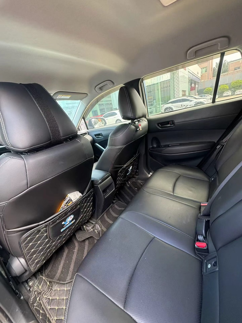 Toyota Corolla Cross 2023 car image #3