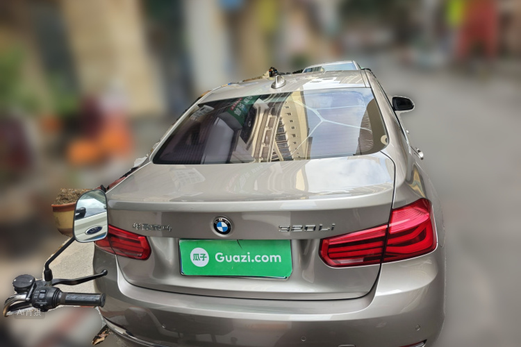 BMW 3 Series 2017 #6 BMW 3 Series 2017 car image #6