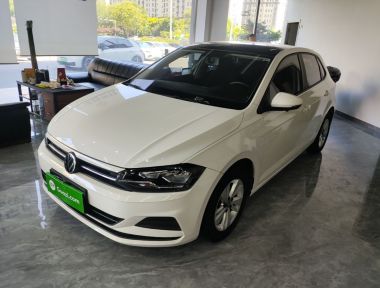 Volkswagen Polo 2022 image de voiture 