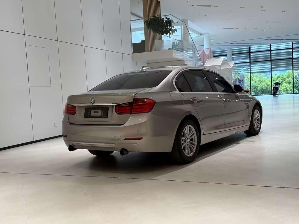 BMW 3 Series 2015 #6 BMW 3 Series 2015 car image #6