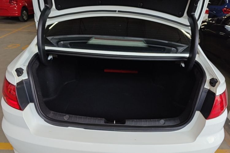 GEELY Emgrand GL 2018 #19 GEELY Emgrand GL 2018 صورة سيارة #19