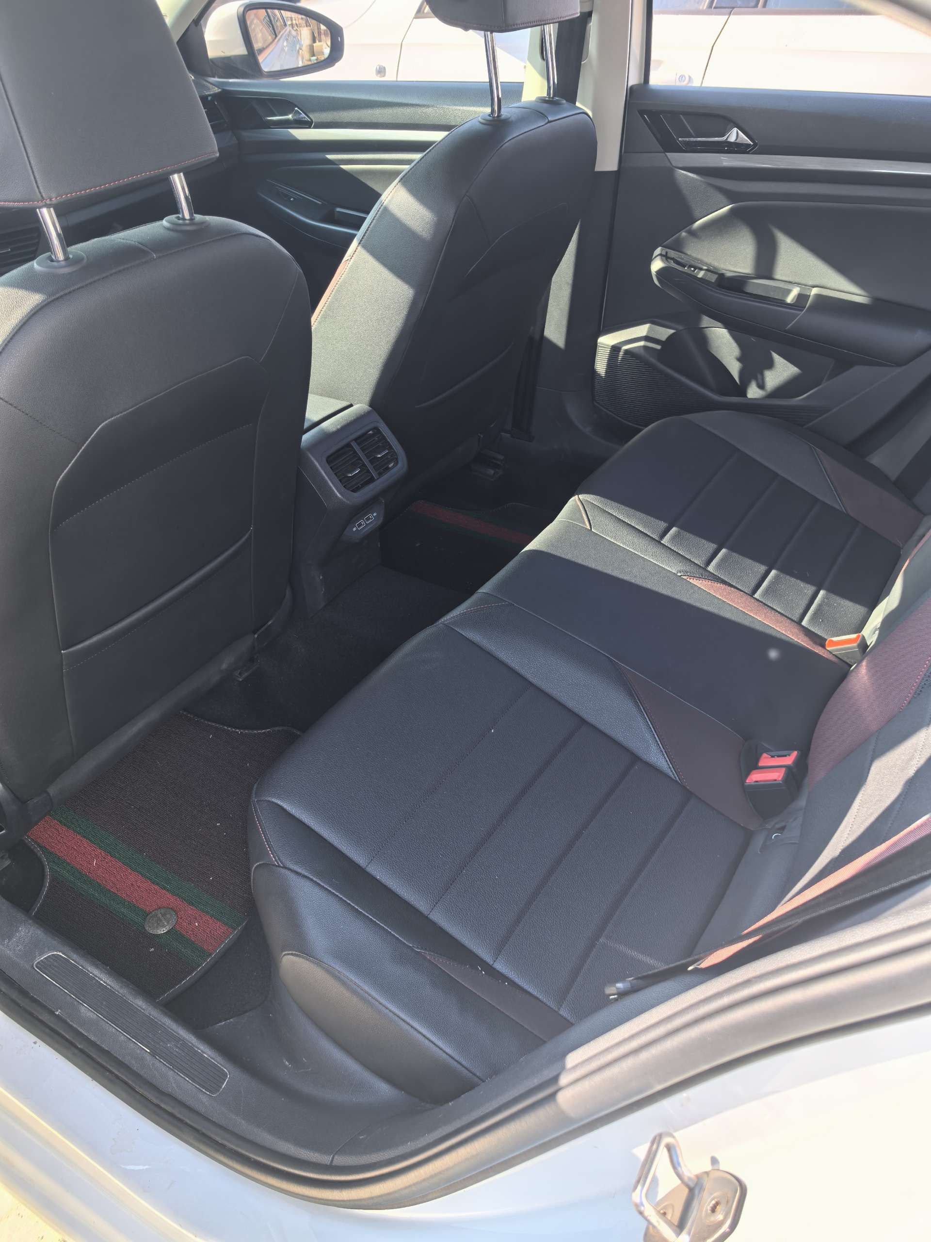 2019 image de voiture #6