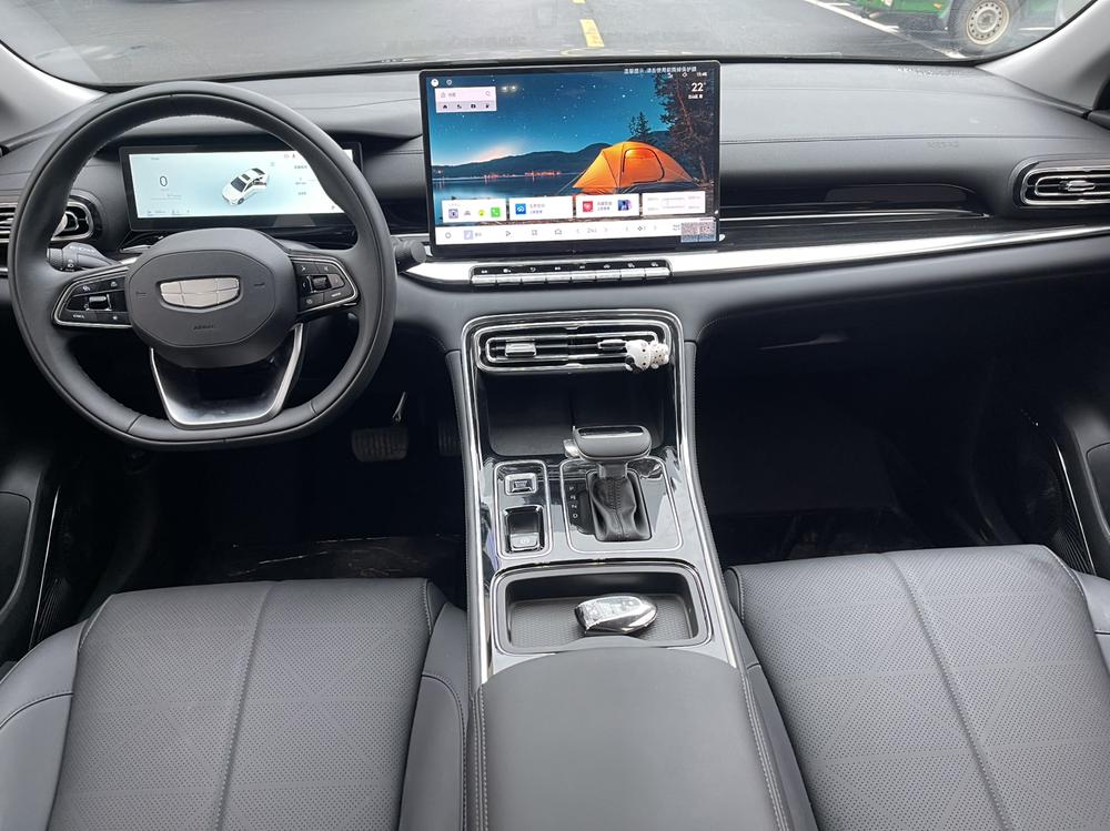 GEELY Emgrand 2026 #9 GEELY Emgrand 2026 imagem de carro #9