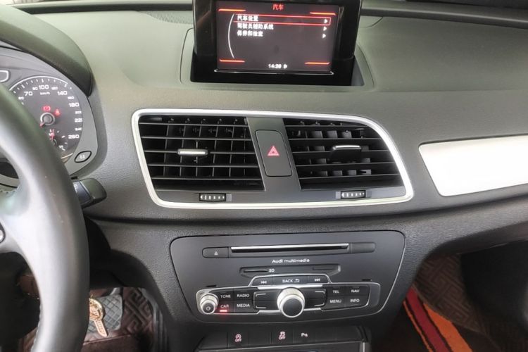 Audi Q3 2019 #15 Audi Q3 2019 immagine di auto #15