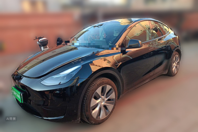 Tesla Model Y 2023 car image #2