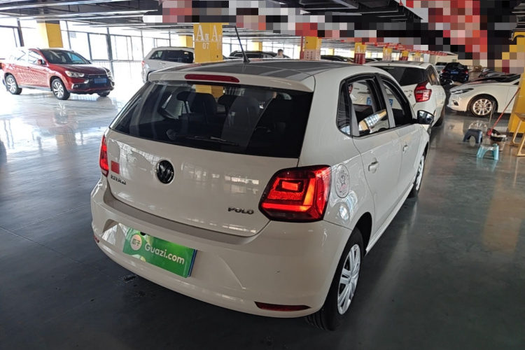 Volkswagen Polo 2017 car image #7
